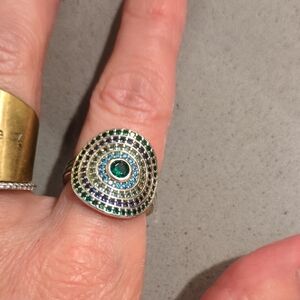 Elegant Silver and Green Statement Ring